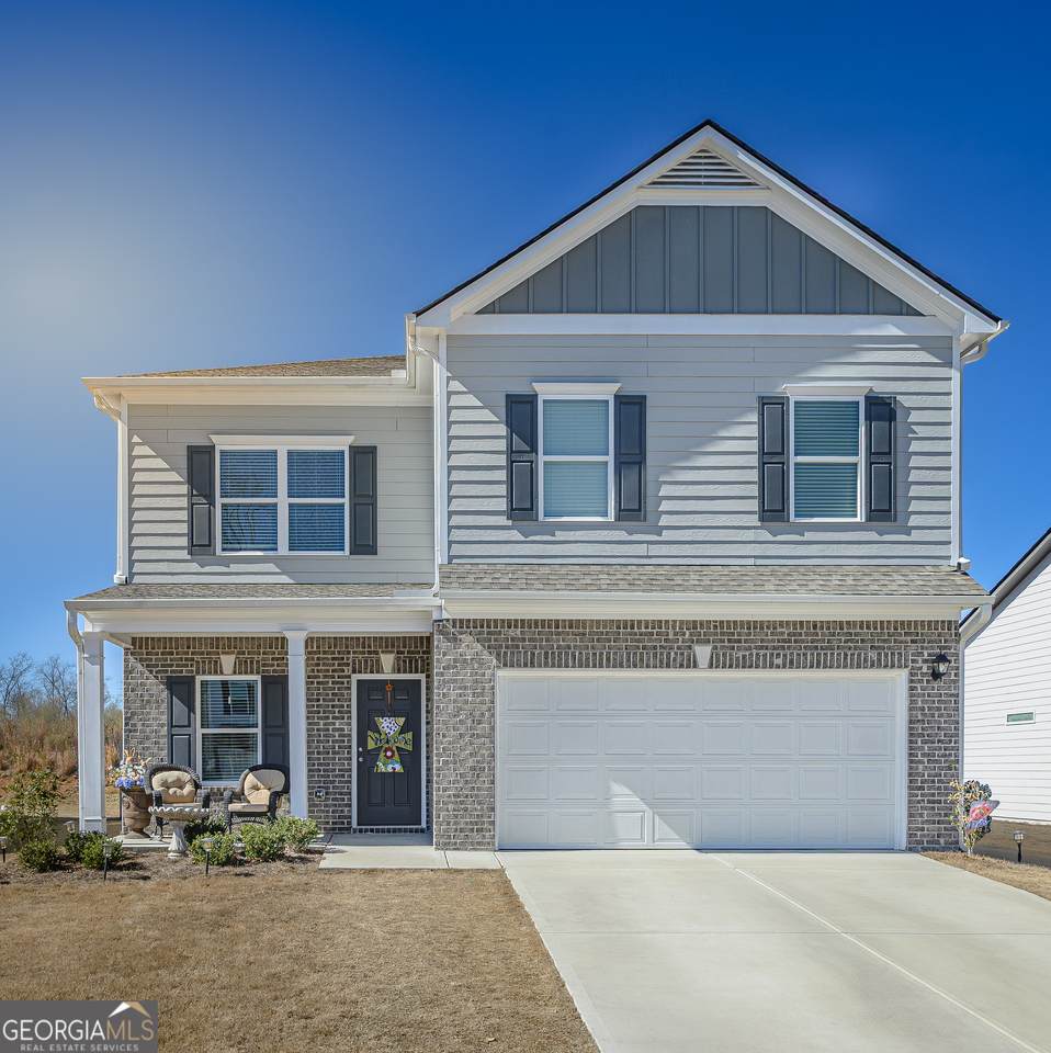 105 Royal Oak Drive - Photo 1