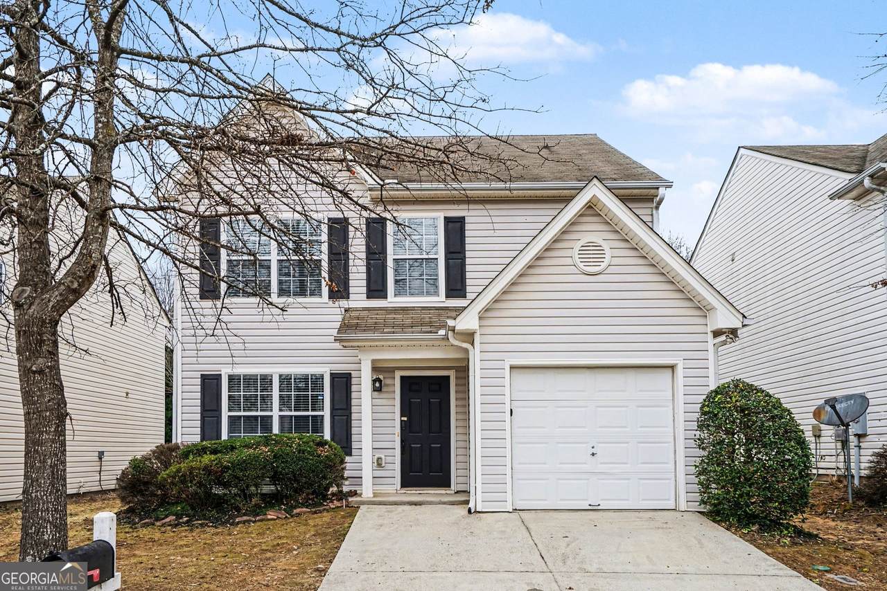 396 Clearsprings Drive - Photo 1