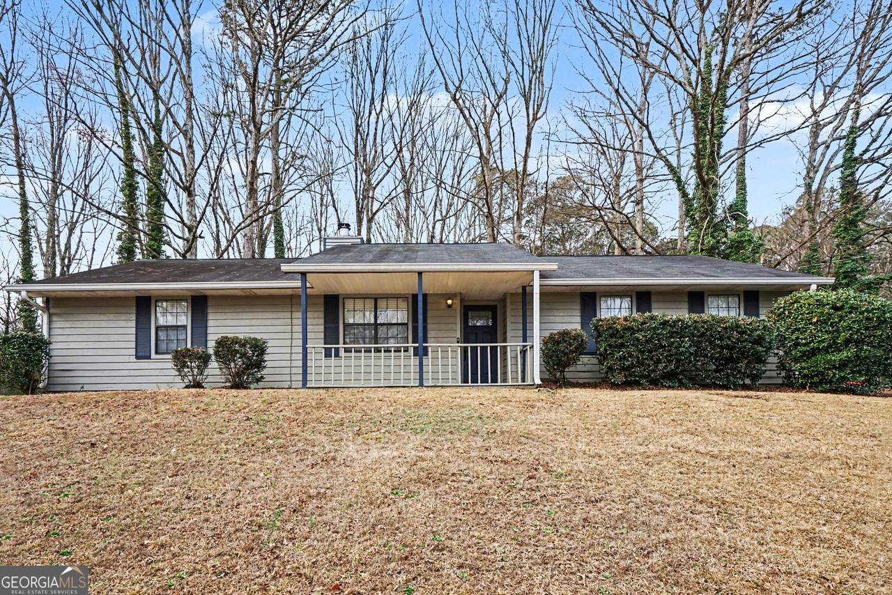 2221 Davis Oaks Court - Photo 1