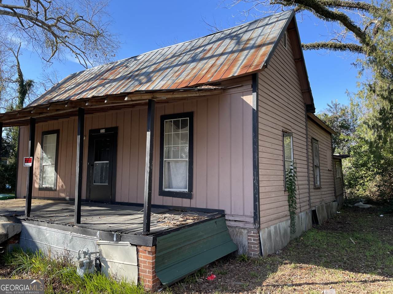 316 Virginia Avenue - Photo 1