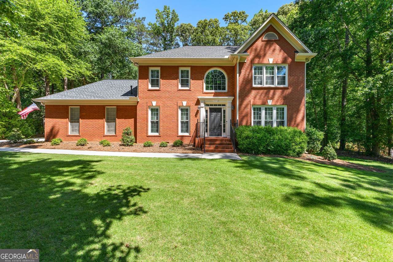 423 Holly Grove Church Road - Photo 1