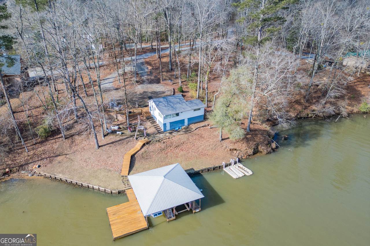 1735 Campbell Road - Photo 1