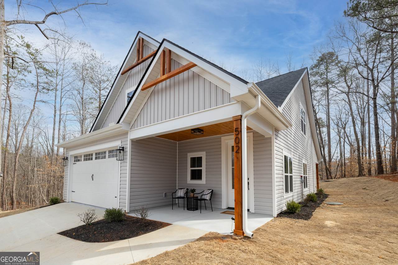502 Point Road - Photo 1