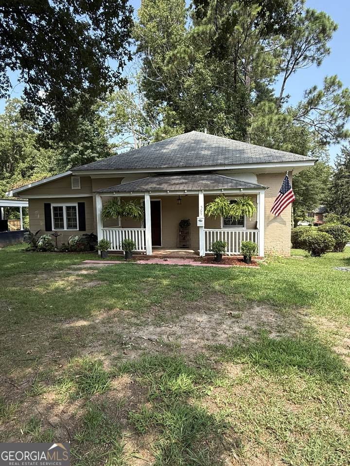 505 Kincaid Avenue - Photo 1