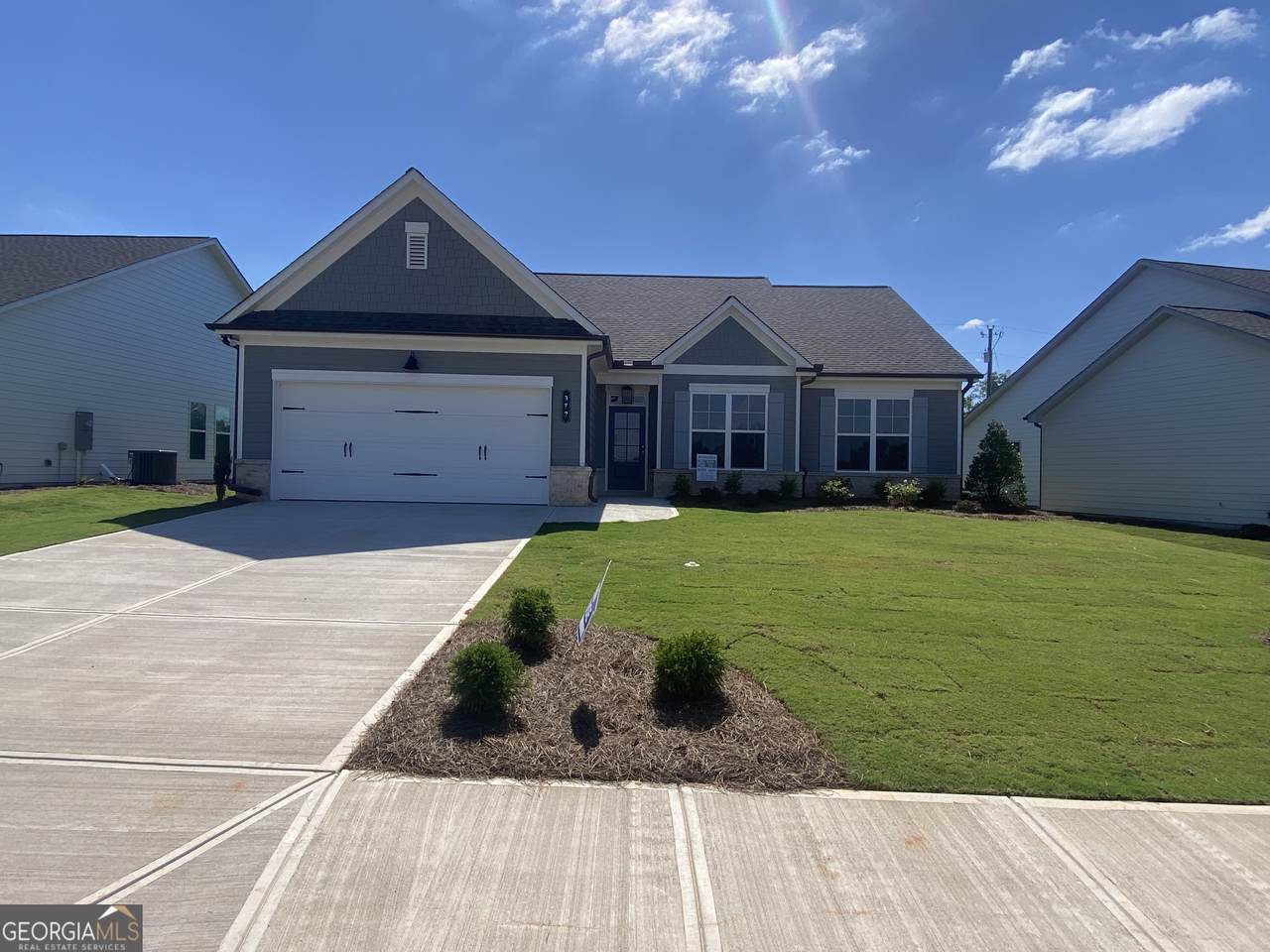 372 Glenside Drive - Photo 1