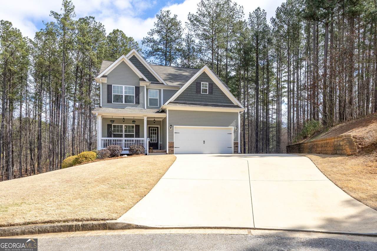 592 Willow Springs Drive - Photo 1