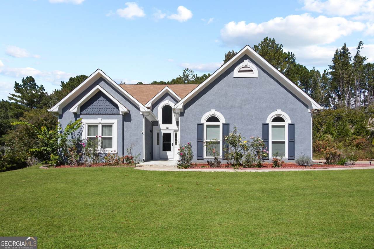 131 Pecan Lake Drive - Photo 1