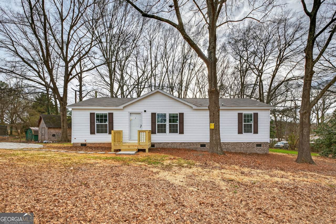 720 Woodland Circle - Photo 1