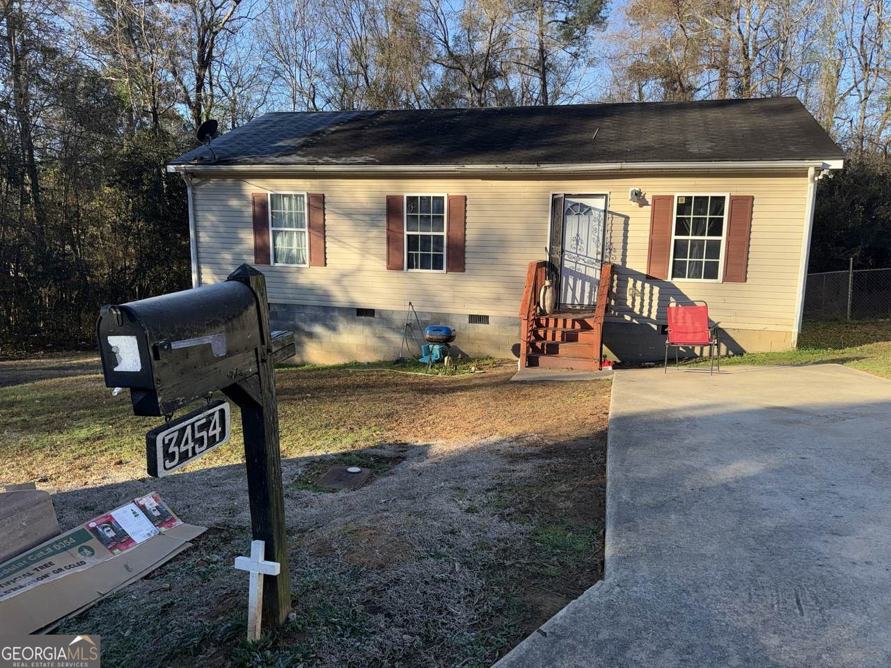 3454 Lawton Road - Photo 1