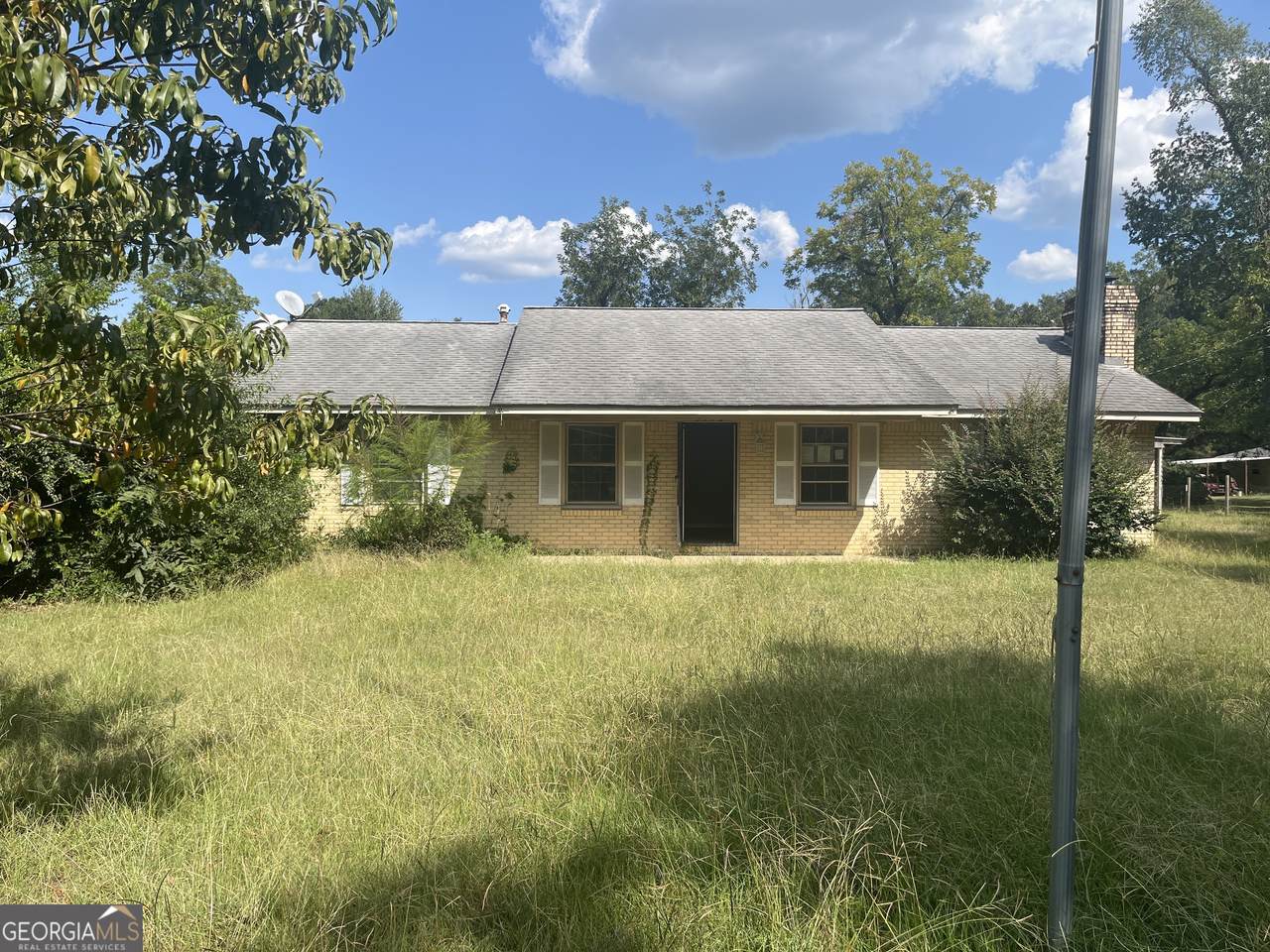 3912 Coakley Avenue - Photo 1