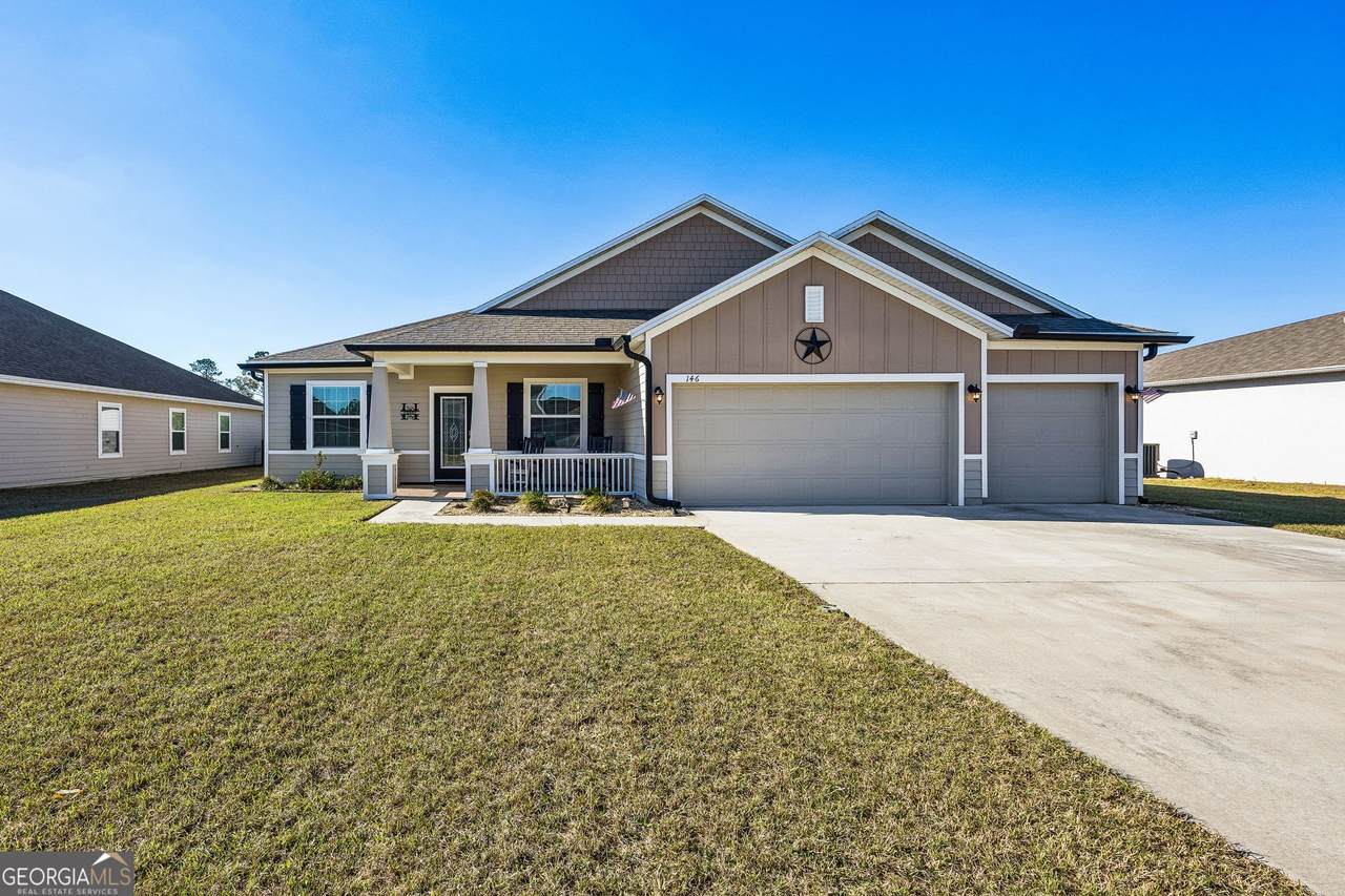 146 College Street - Photo 1