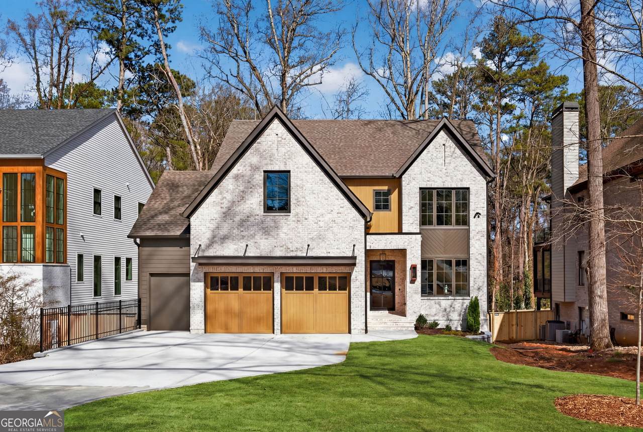 2617 Winding Lane - Photo 1