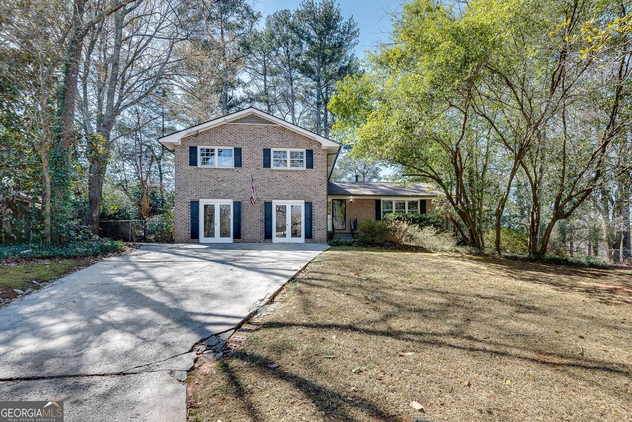 4423 Goodfellows Court - Photo 1