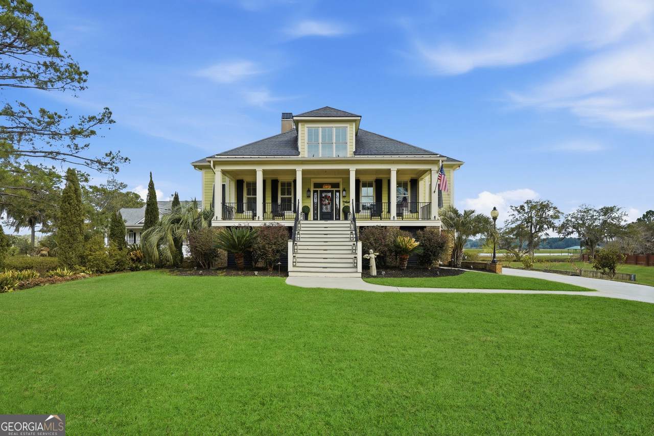 277 Catherine View - Photo 1