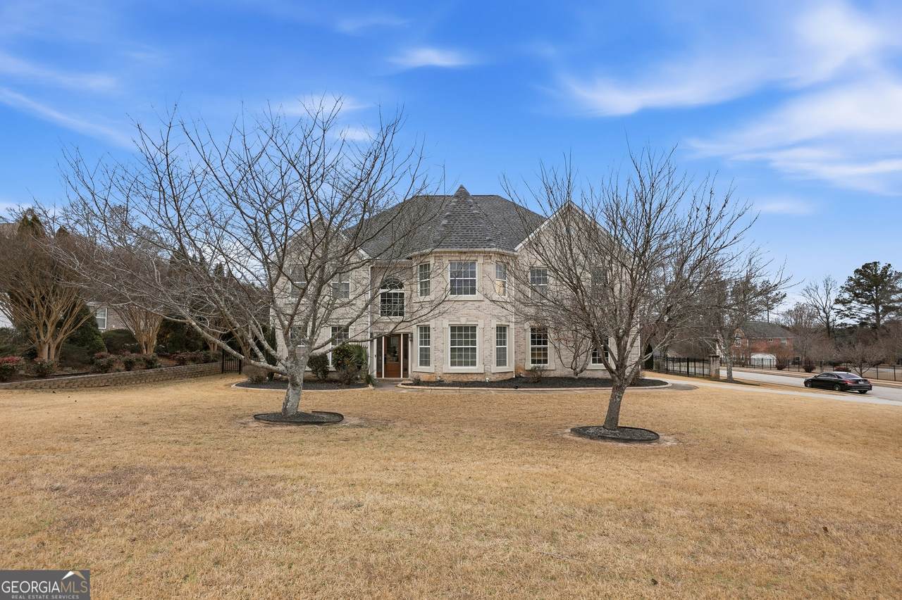 301 Vicki Lane - Photo 1