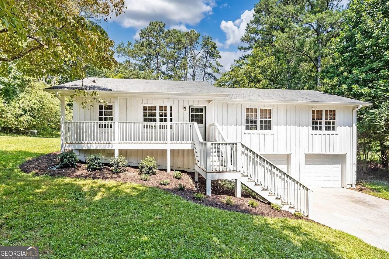 729 Osco Parkway - Photo 1