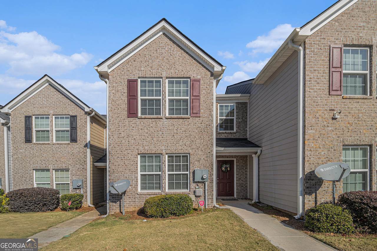 6257 Ellenwood Drive - Photo 1