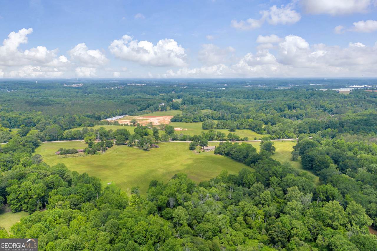 586 Covered Bridge Road - Photo 1