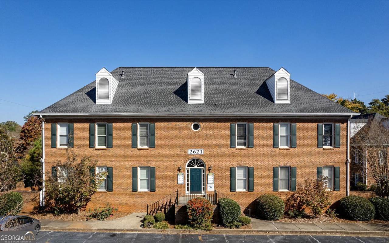 2621 Sandy Plains Road - Photo 1