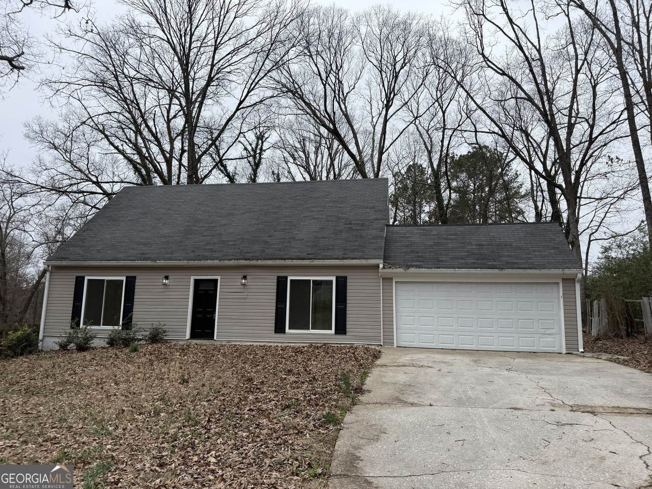112 Fairview Drive - Photo 1