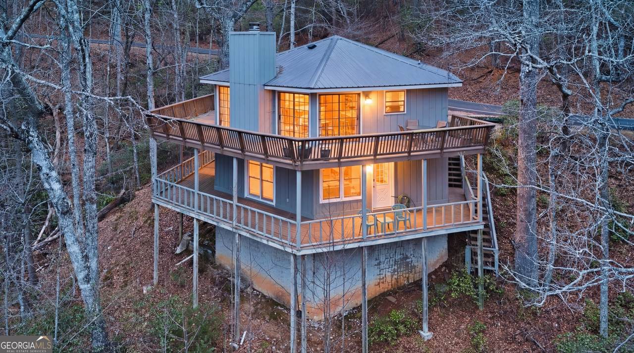578 Saddleback Circle - Photo 1