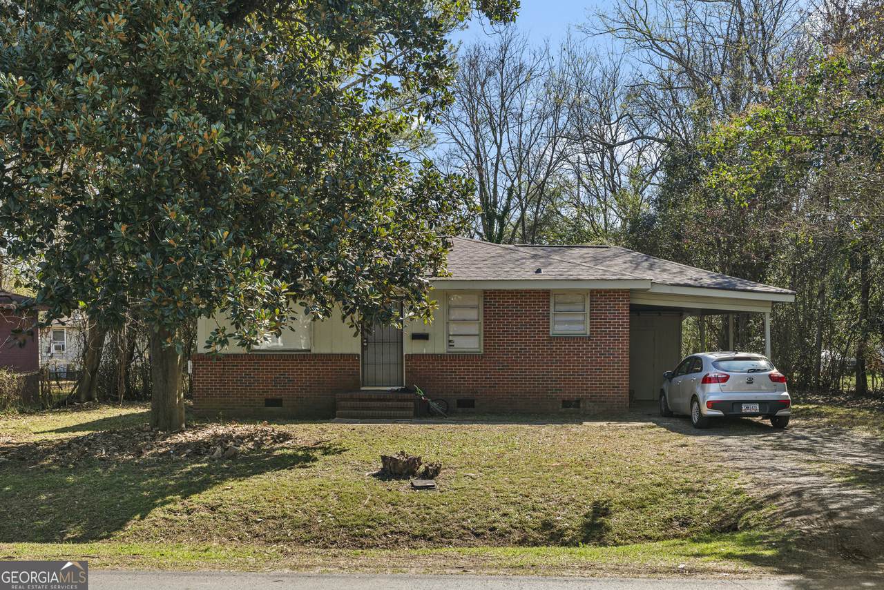 2940 Blan Street - Photo 1