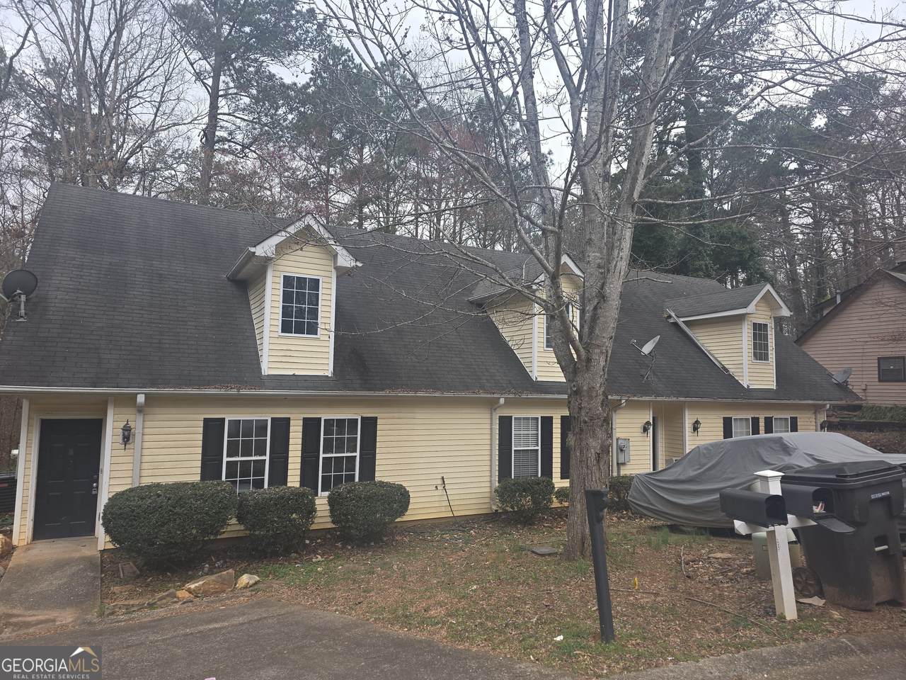 6844,6846,6848 Lakewood Terrace - Photo 1