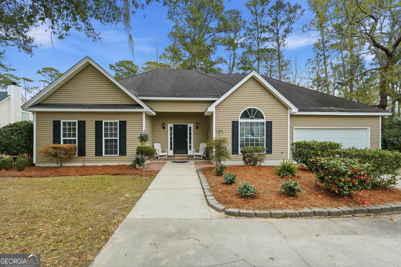 113 Suffolk Road - Photo 1