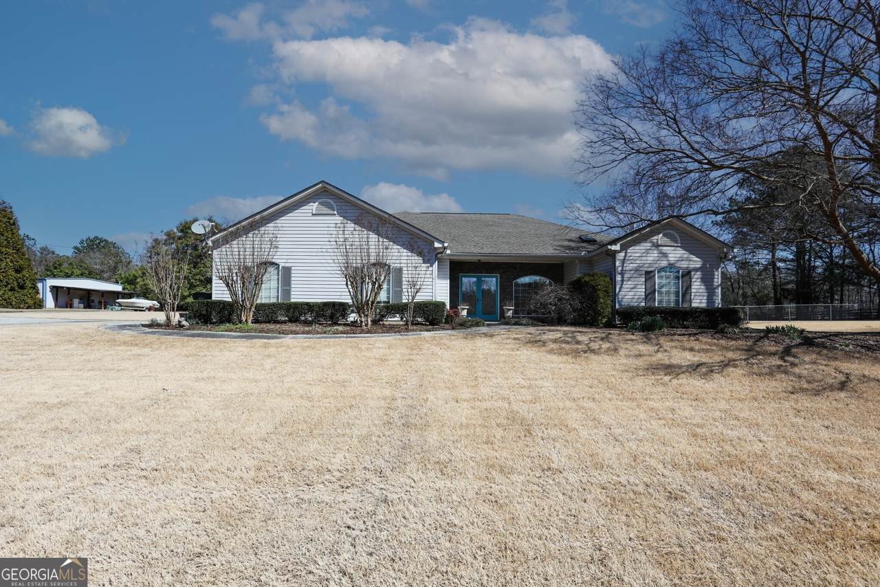 4821 Lenora Church Road - Photo 1