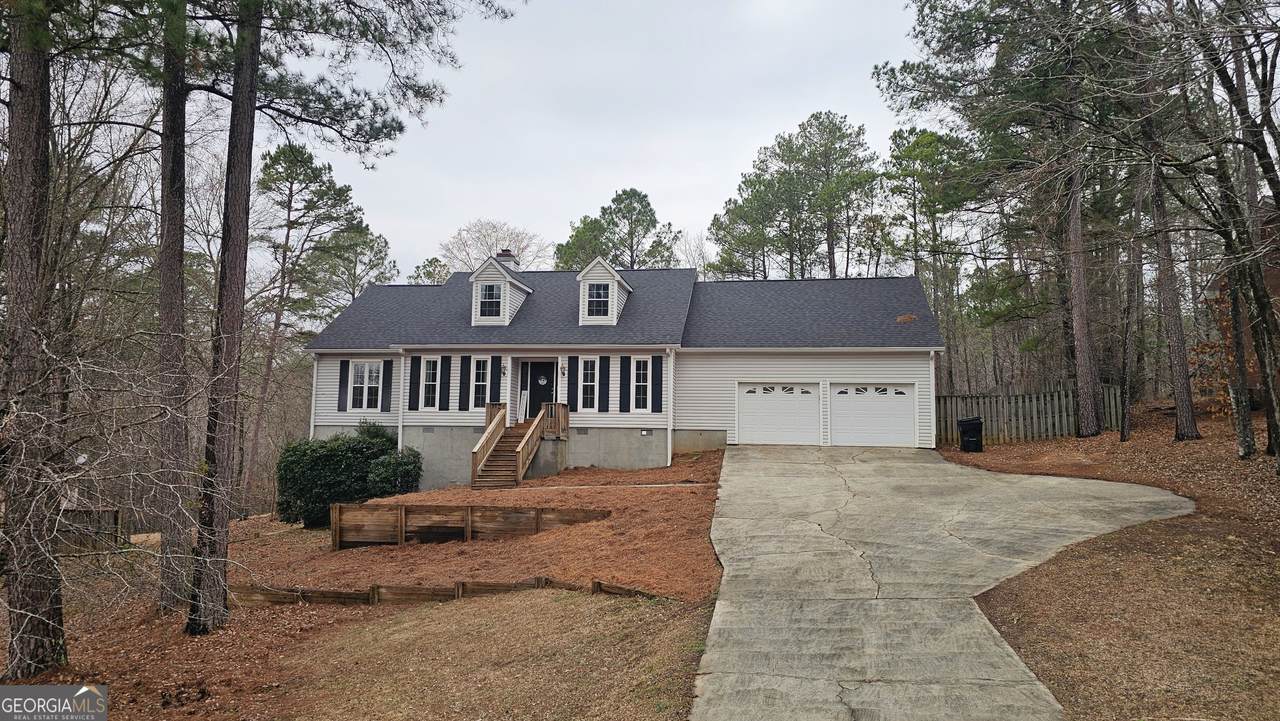 306 Lakeridge Court - Photo 1