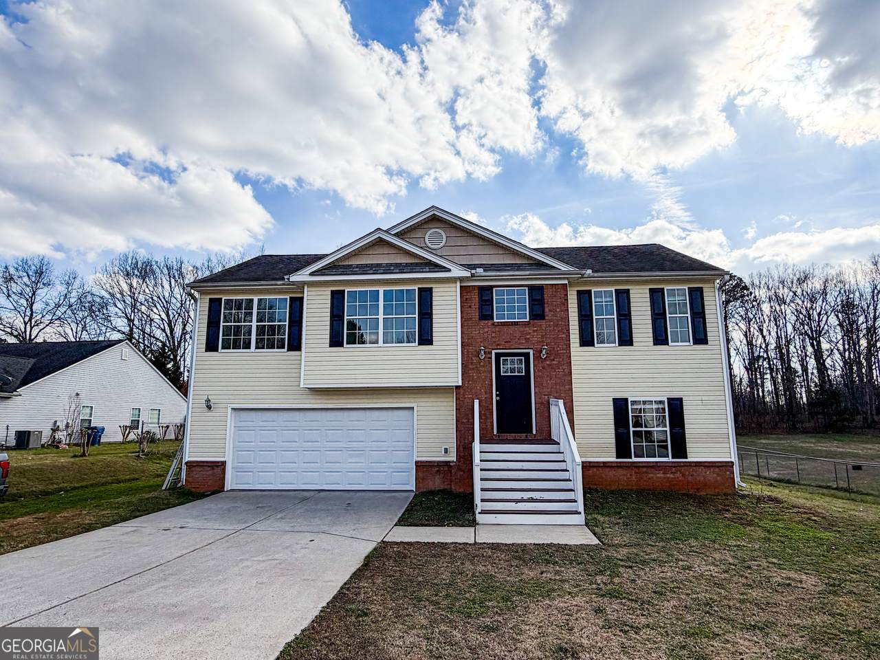 1119 Hummingbird Way - Photo 1