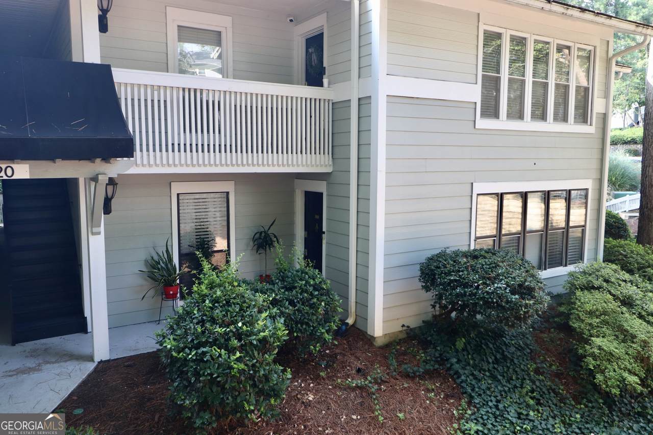 613 Summit North Drive - Photo 1