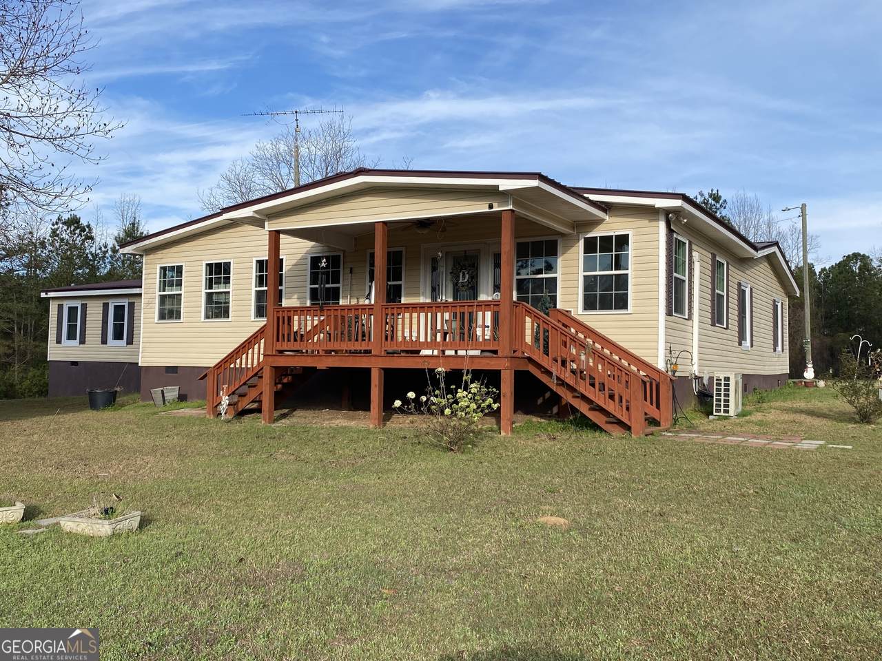 580 Centralia Rachels Road - Photo 1