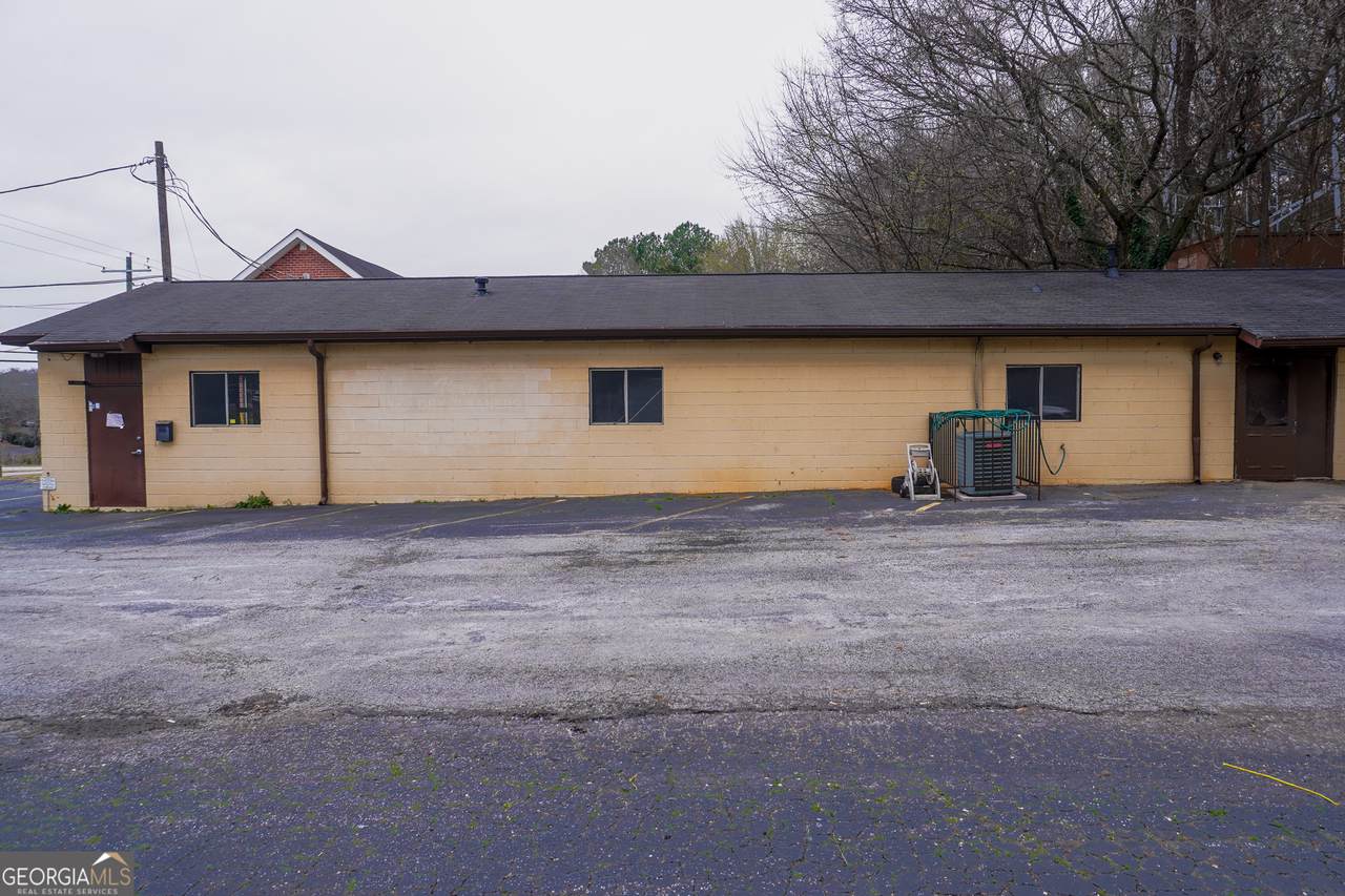287 Pike Street - Photo 1