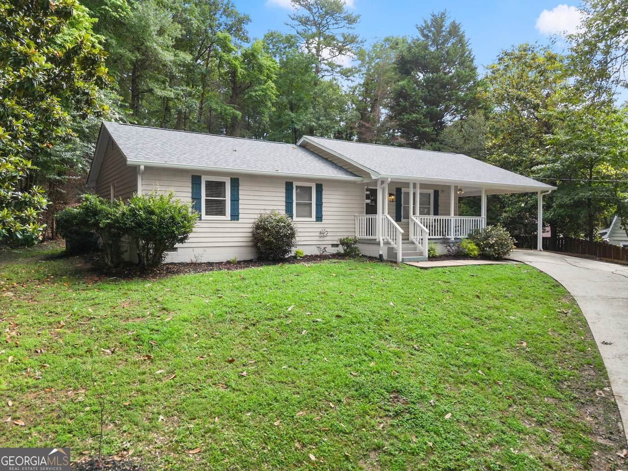 3621 Griffin Drive - Photo 1