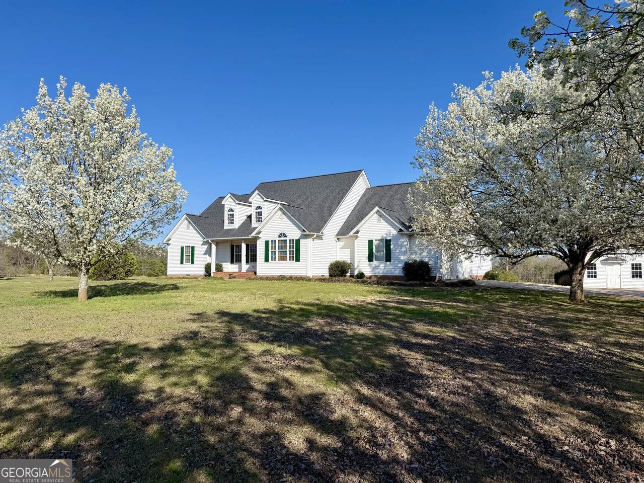 494 Broad Street - Photo 1