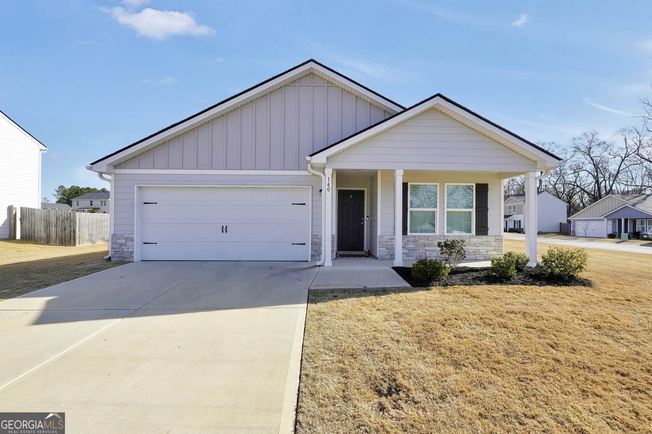 140 Catalpa Road - Photo 1