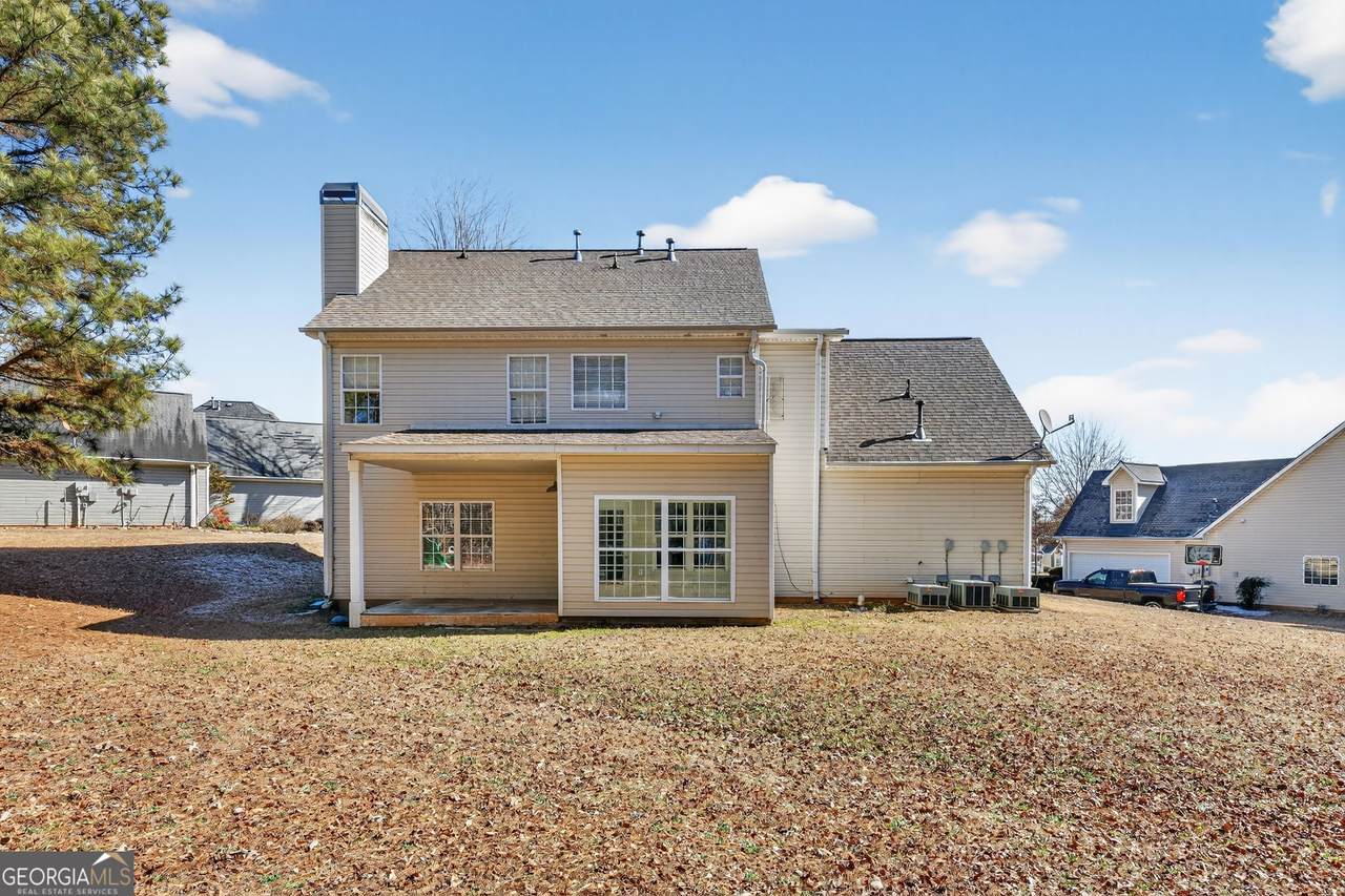1136 Mason Lee Avenue - Photo 1