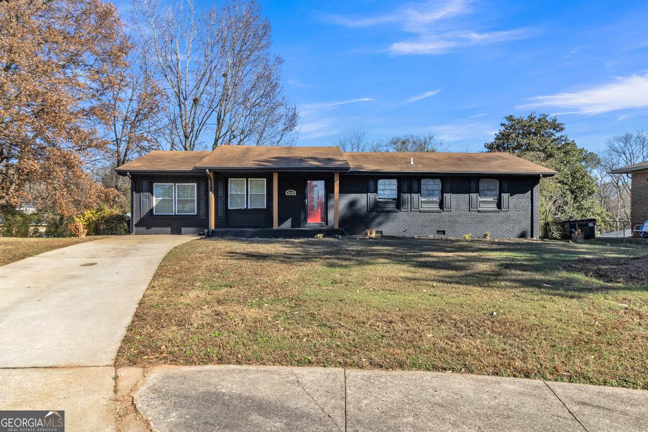 2958 Holcomb Court - Photo 1