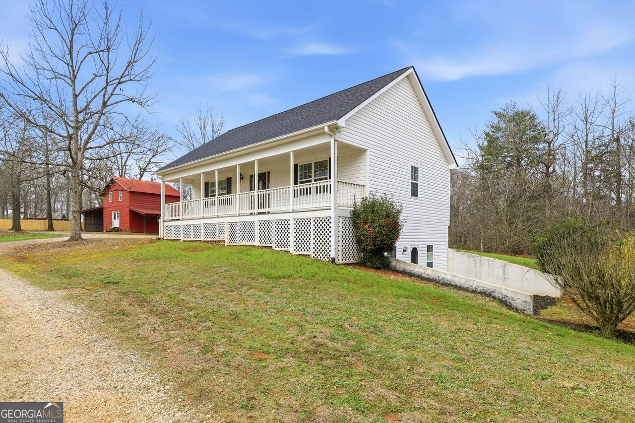 1429 Crumps Bridge Road - Photo 1