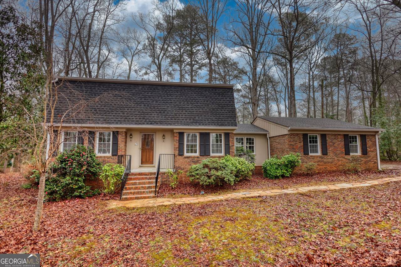 30 Meadow Lane - Photo 1