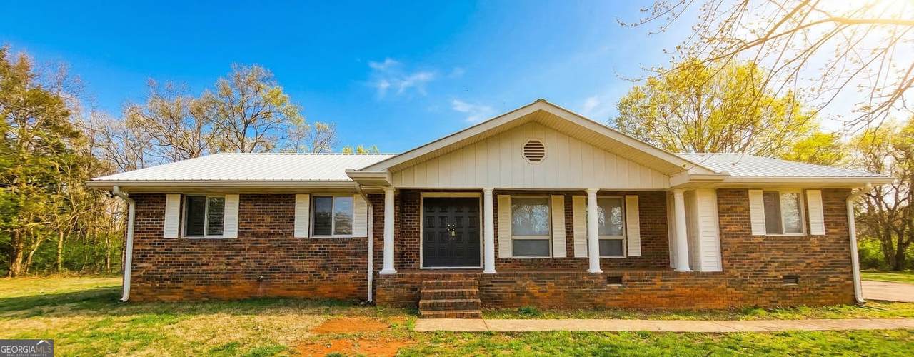 6180 Elliot Family Parkway - Photo 1
