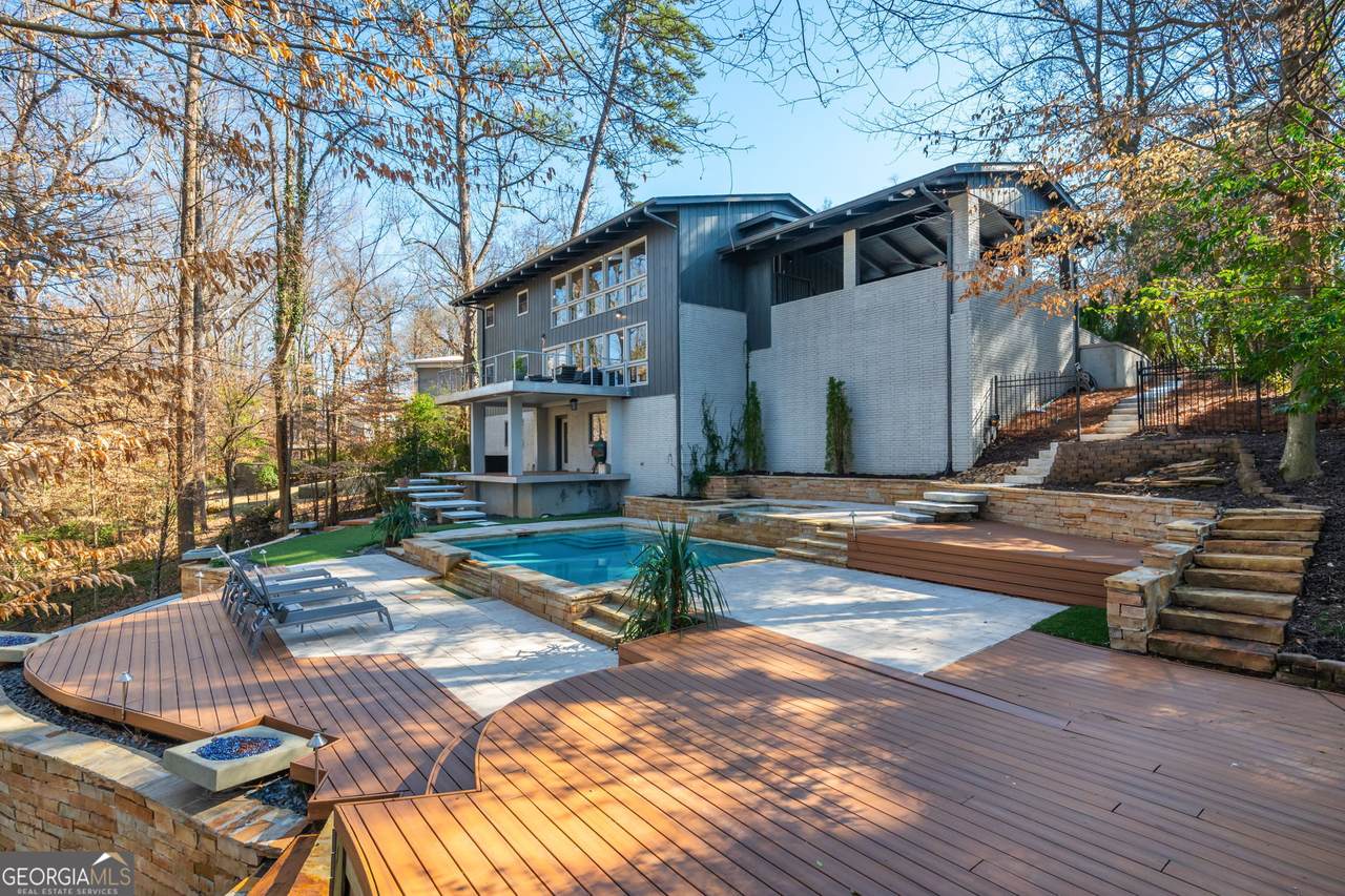 1304 Bernadette Lane - Photo 1