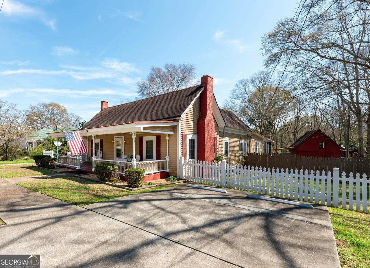170 Fairplay Street - Photo 1