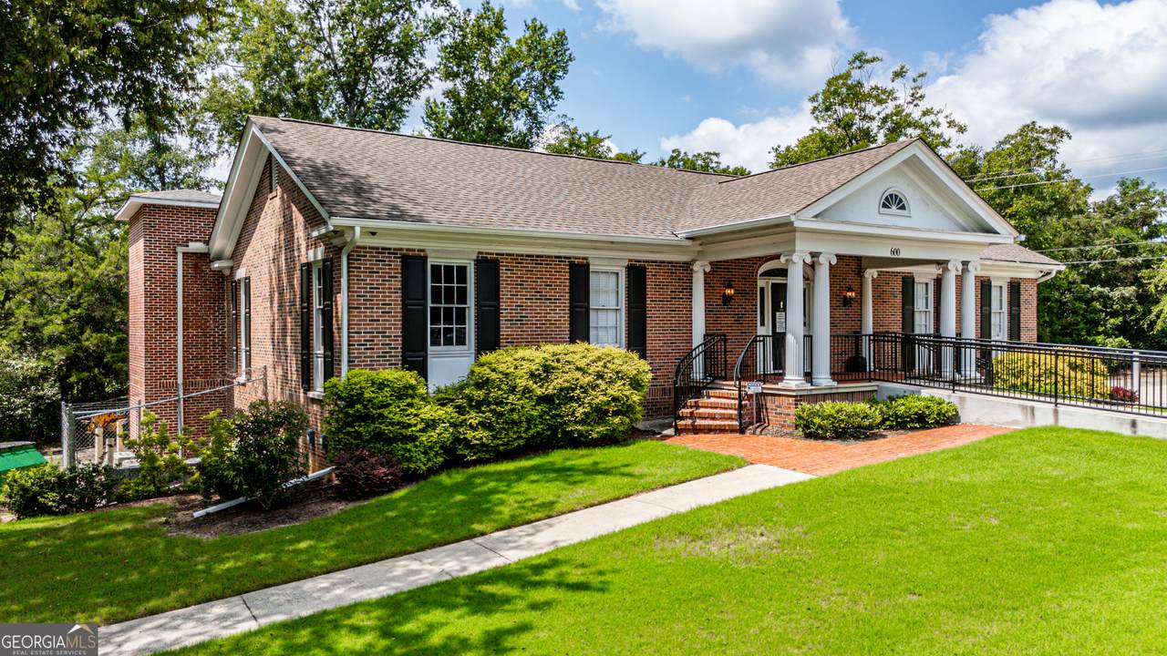 600 Cobb Street - Photo 1