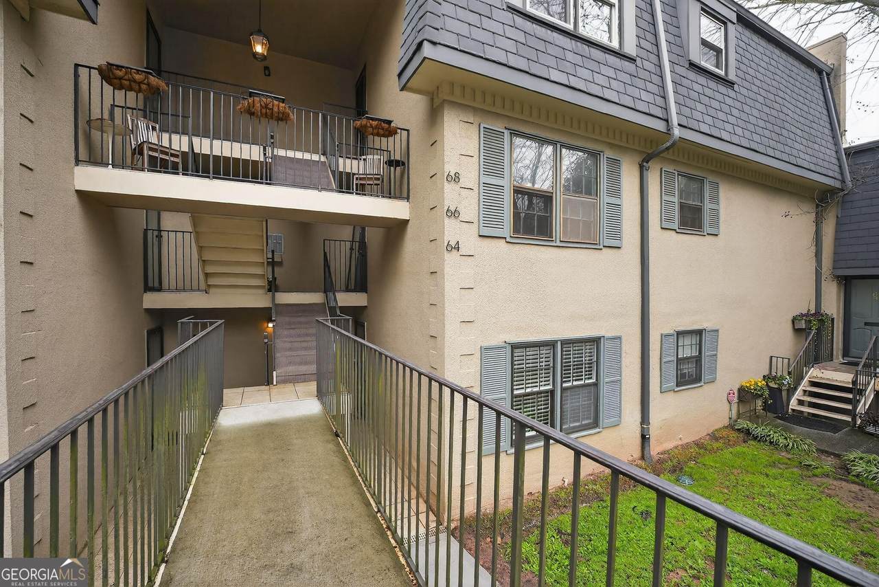 68 Montre Square - Photo 1
