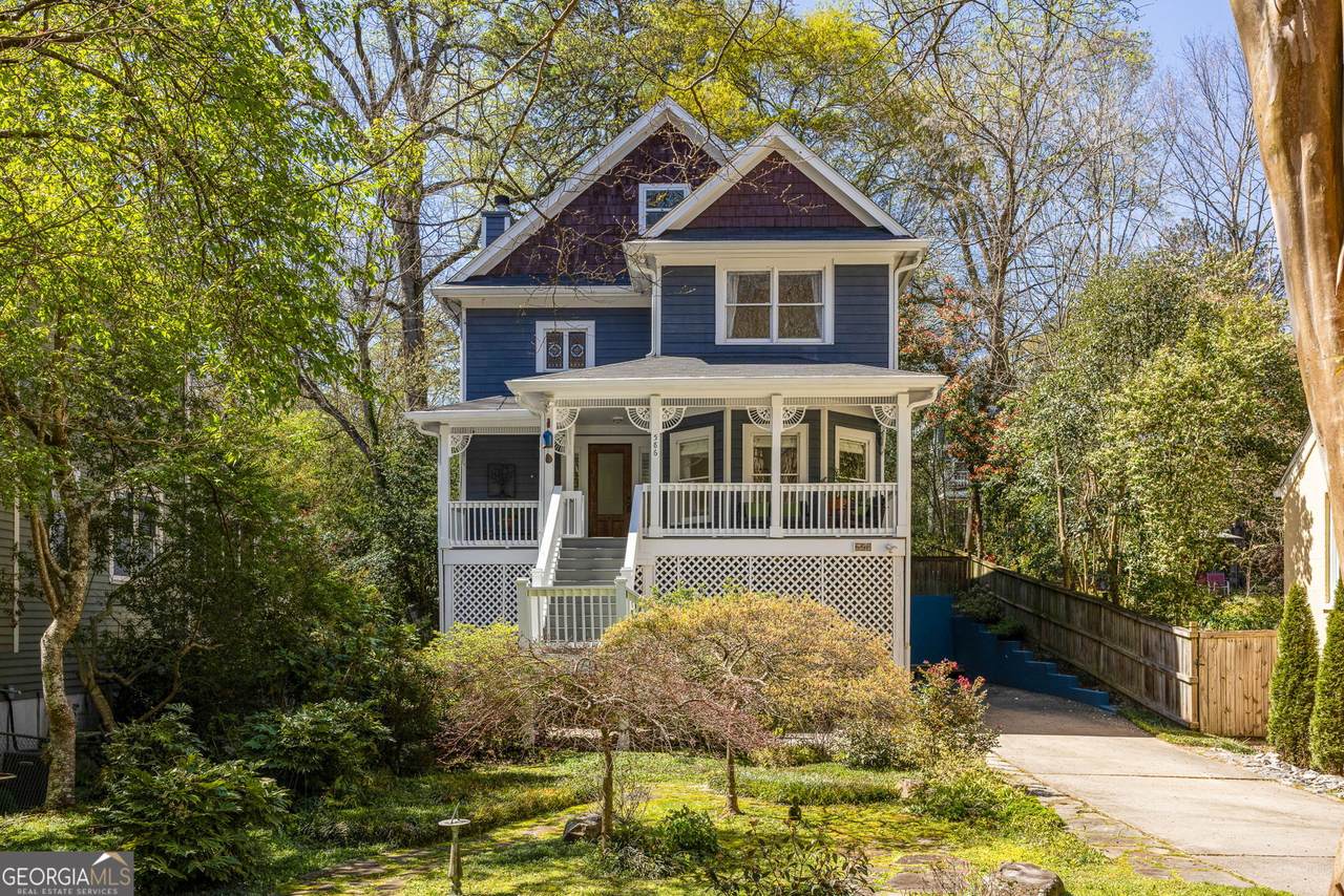 586 Harold Avenue - Photo 1