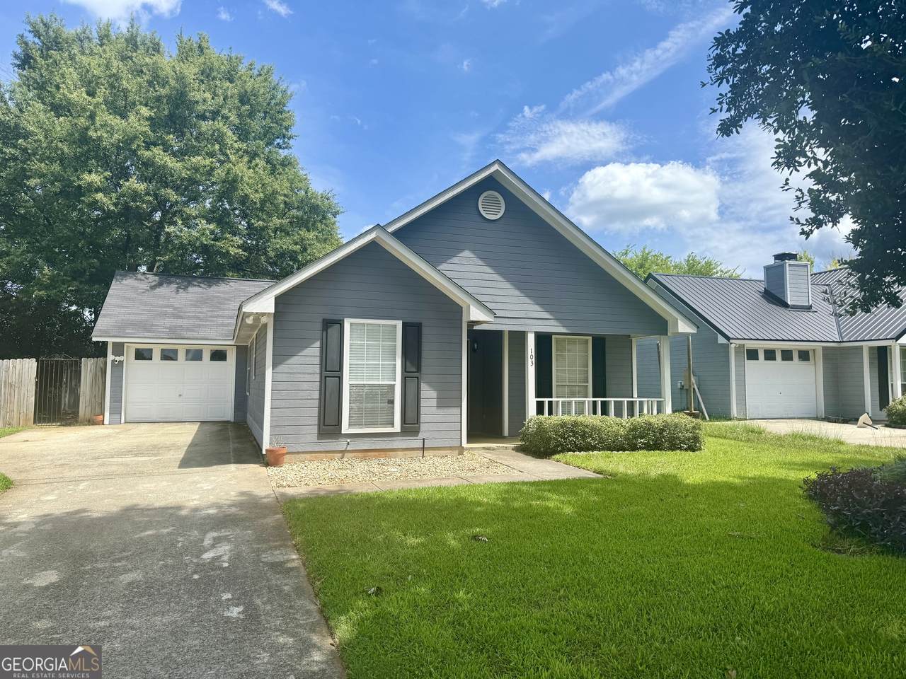 103 Westoak Court - Photo 1