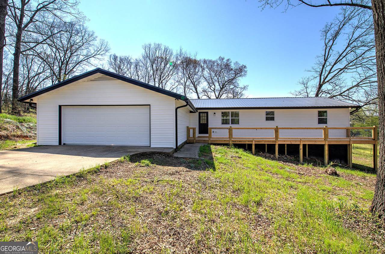 516 Baxter Road - Photo 1