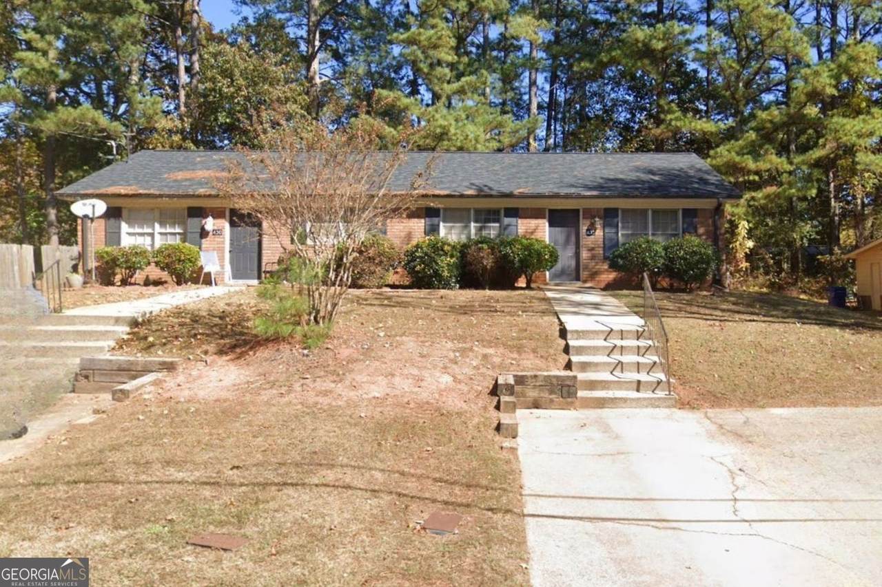 432 Charleston Lane - Photo 1